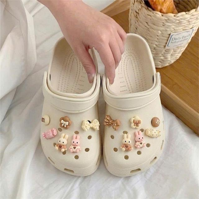 Dép Nữ MWC 8897 - Dép Sandal Nữ Charm Kẹo, Nơ, Thỏ Hồng Nhẹ Nhàng, Dễ Phối Đồ, Đi Học, Đi Chơi Cực Xinh.