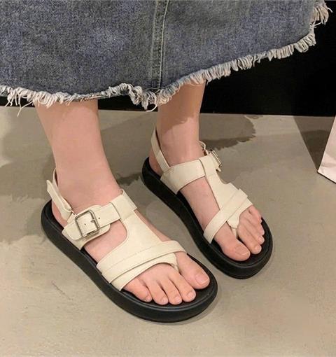 Giày Sandal Nữ MWC E230 - Sandal Xỏ Ngón Đế Bằng, Quai Ngang Bản Vừa Thanh Lịch, Trẻ Trung, Năng Động.