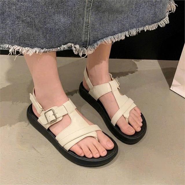 Giày Sandal Nữ MWC E230 - Sandal Xỏ Ngón Đế Bằng, Quai Ngang Bản Vừa Thanh Lịch, Trẻ Trung, Năng Động.