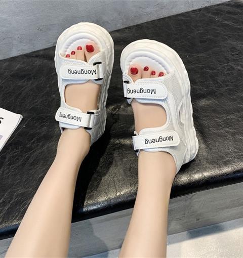 Giày Sandal Nữ MWC - 2943 Sandal Đế Bánh Mì Cao 4cm Siêu Hack Dáng Phối Lưới Với 2 Quai Ngang Lót Dán Thời Trang 