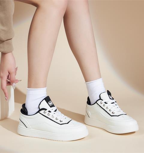 Giày thể thao nữ MWC NUTT- A146 Giày Thể Thao Nữ Phối Màu Siêu Cute,Sneaker Da Êm Chân Đế Bằng Hot Trend