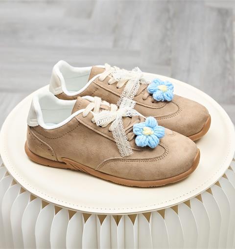 Giày Thể Thao Nữ MWC A341 - Giày Sneaker Cổ Thấp Nữ Da Bản Vừa Phối Hoa Nơ Nhỏ Xinh Mềm Mại, Nữ Tính, Thời Trang.