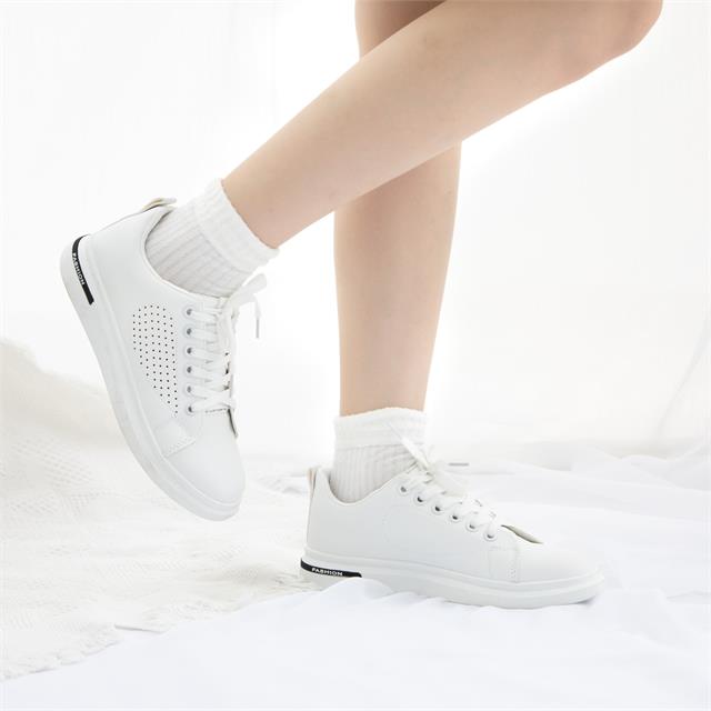 Giày thể thao nữ MWC - 0594 Giày Thể Thao Nữ Siêu Cute,Sneaker Da Siêu Êm Chân Đế Bằng 2CM Hot Trend