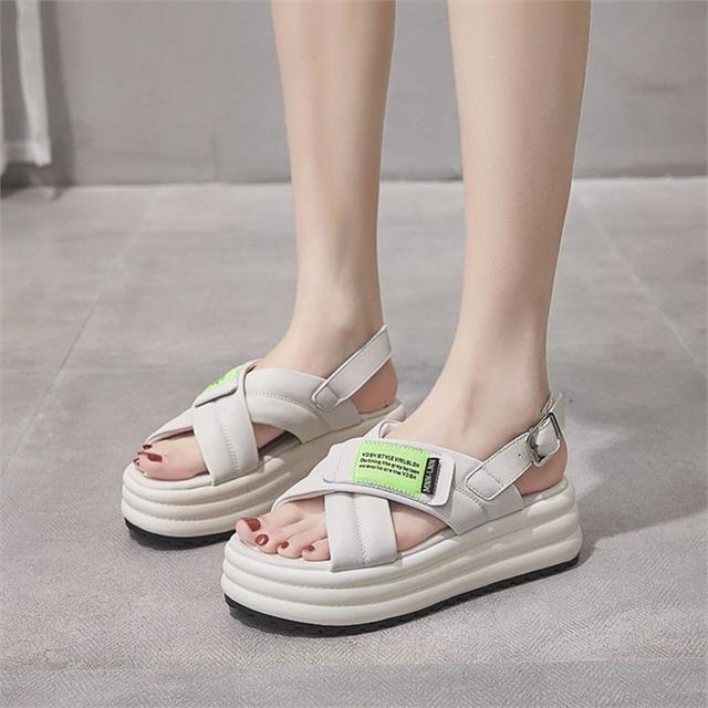Giày Sandal Nữ MWC - 2966 Sandal Đế Bánh Mì Cao 5cm Siêu Hack Dáng Quai Chéo Cách Điệu Viền Chỉ Thời Trang