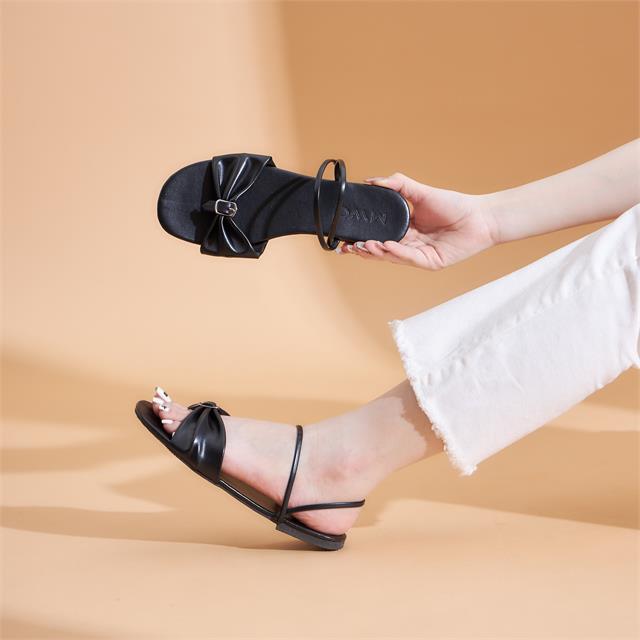 Giày sandal nữ MWC NUSD- 2981 Sandal Quai Ngang Phối Nơ Thắt Cách Điệu Cực Thời Trang